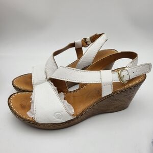 Born Women's White Wedge Sandals Size 8